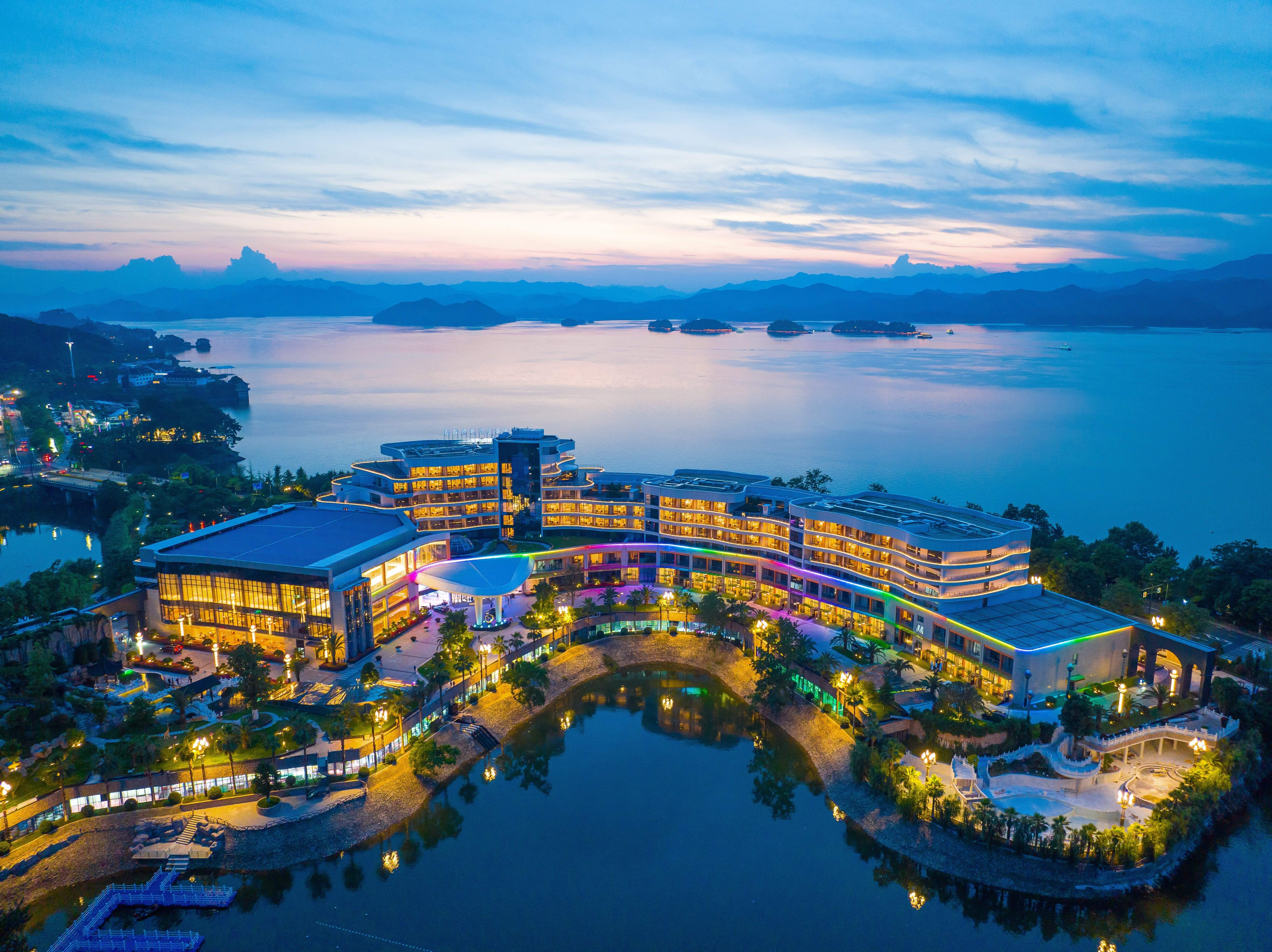 2026千岛湖湖景酒店选哪家，中心湖区观景居所分享